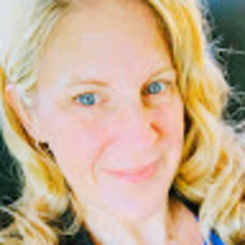 Meet your Posher, Laurie